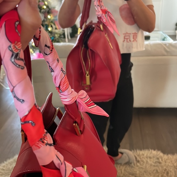 Medium Classic YSL Cabas bag RED w/ twilly scarf - Picture 3 of 16